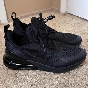 Nike Air Max 270